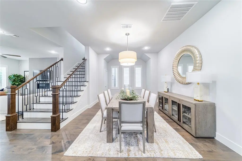 4107 Entrada Way, Dallas, TX 75219