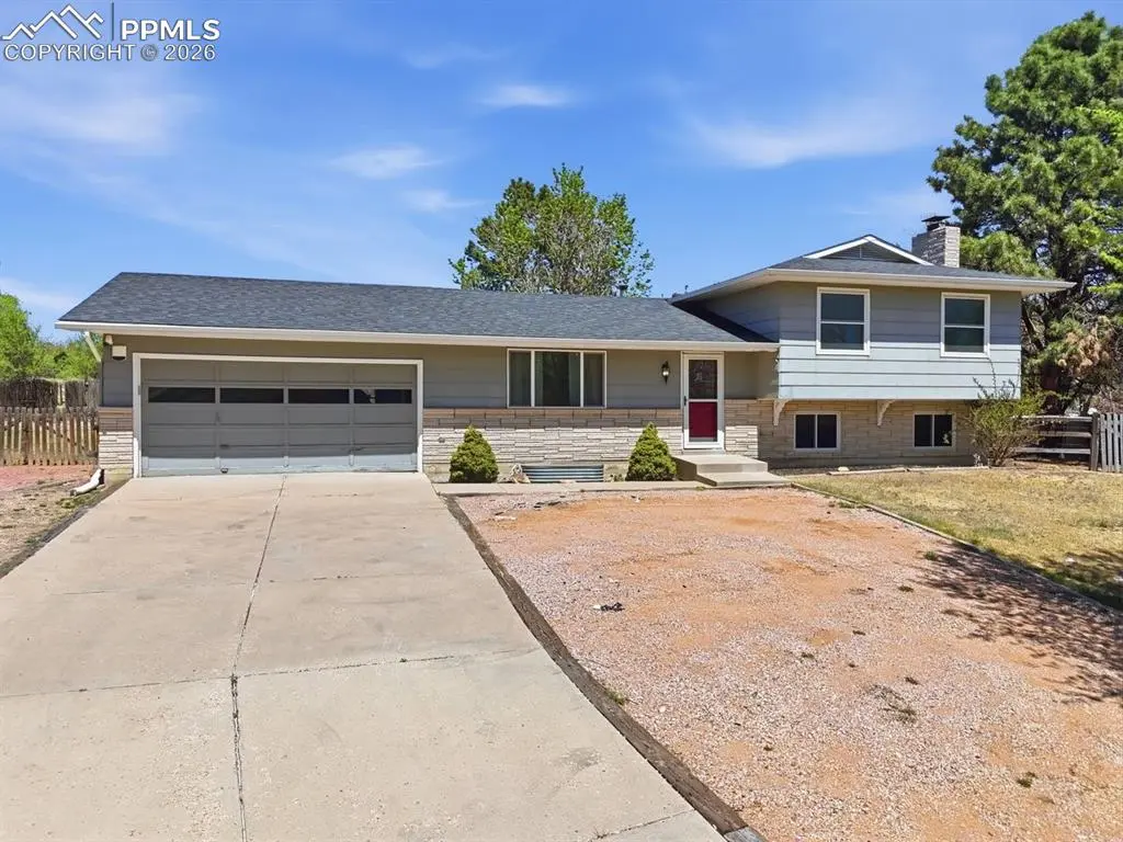 1928 Wooten RD, Colorado Springs, CO 80915