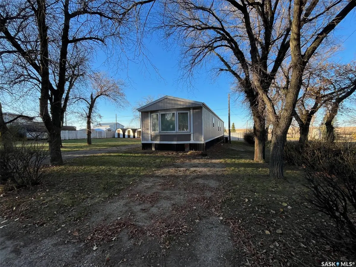 118 2 AVENUE E, Lafleche, SK S0H 2K0