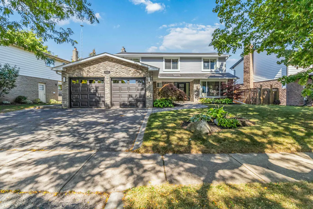 2485 Woburn CRES, Oakville, ON L6L 5E8