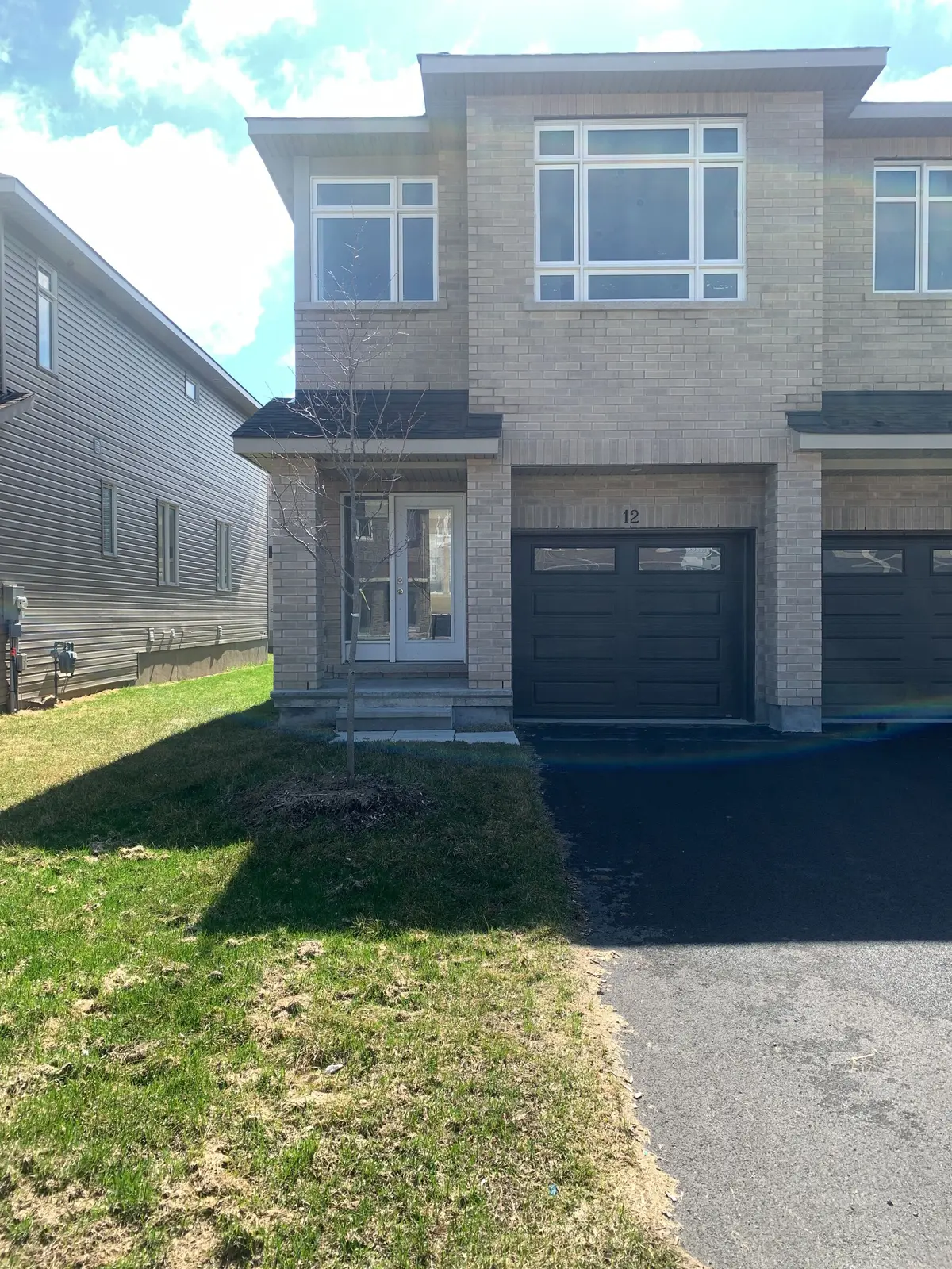 12 Wylie WAY, Carleton Place, ON K7C 0C4