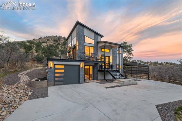 284 Crystal Park RD, Manitou Springs, CO 80829