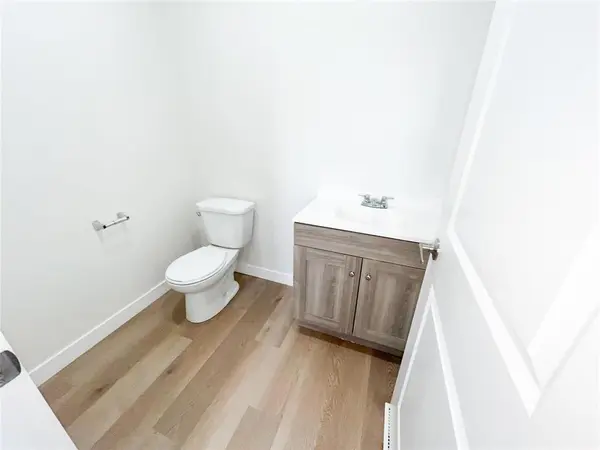 54 Feathertail WAY, New Bothwell, MB X0X 0X0