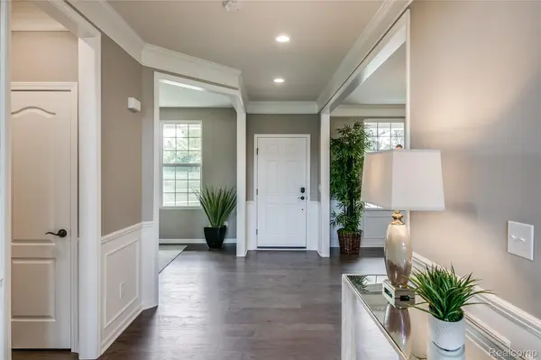 6481 Tarr RD, Pittsfield Charter Township, MI 48197