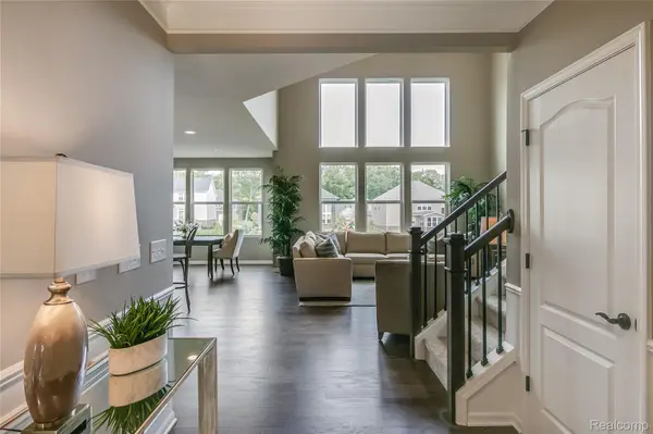 6481 Tarr RD, Pittsfield Charter Township, MI 48197