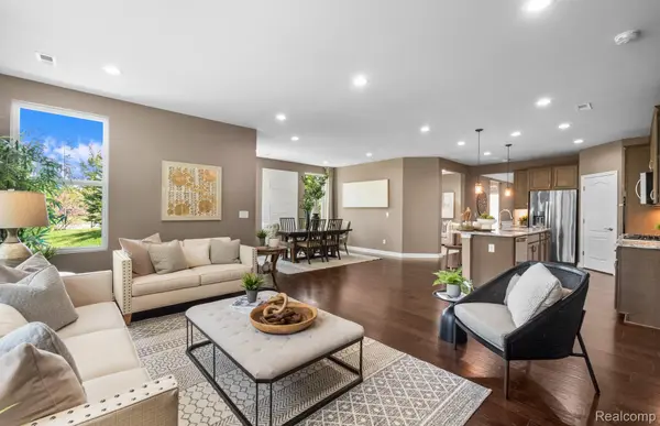 3046 Sheffield CIR, Independence Charter Township, MI 48346