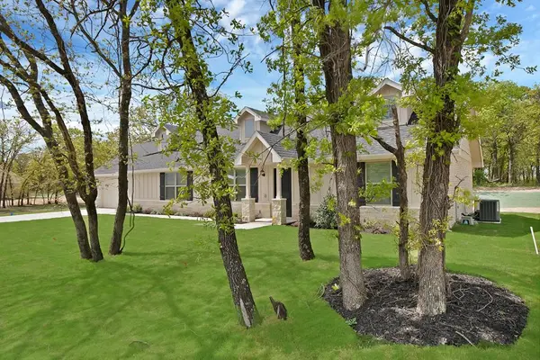 116 Sedona Creek Court, Poolville, TX 76487