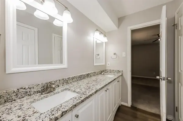 2230 Mack Lane, Dallas, TX 75227