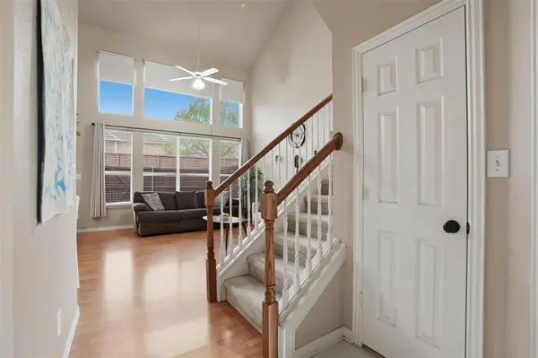 7033 Brentdale Lane, Plano, TX 75025