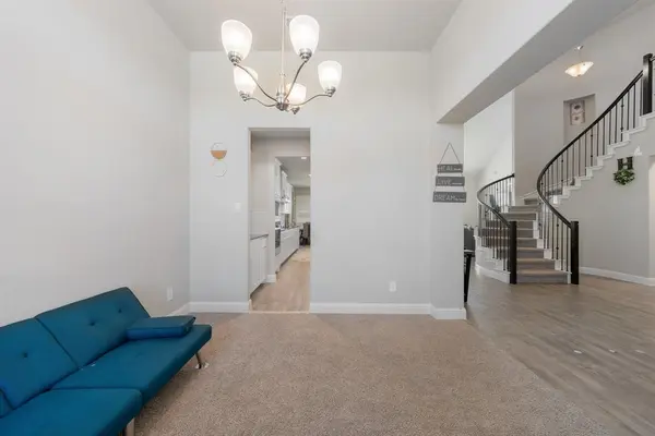 814 Hat Creek Drive, Midlothian, TX 76065