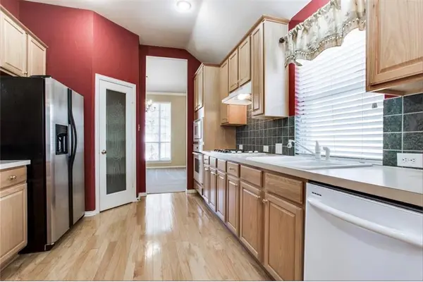 1645 Castle Pines Drive, Frisco, TX 75034