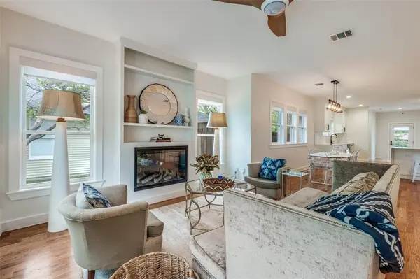 734 N Montclair Avenue, Dallas, TX 75208