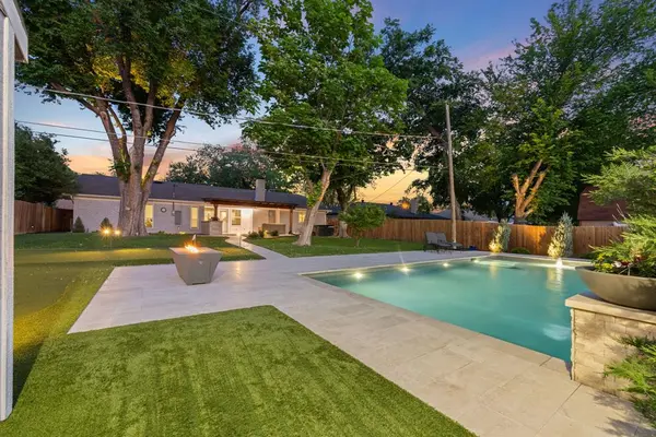 3713 Holland Drive, North Richland Hills, TX 76180