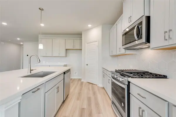 2308 Valencia Drive, Little Elm, TX 75068