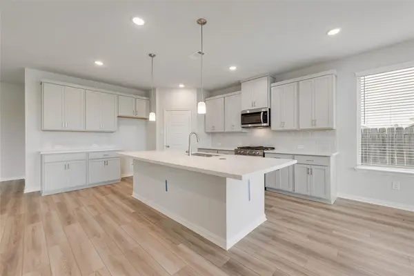 2308 Valencia Drive, Little Elm, TX 75068