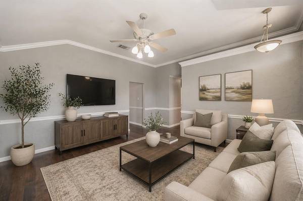 520 Kelley Court, Fort Worth, TX 76120