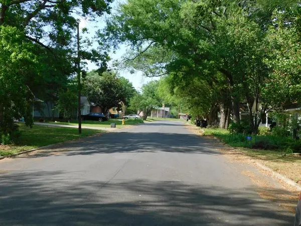 105 NW 2nd, Springhill, LA 71075