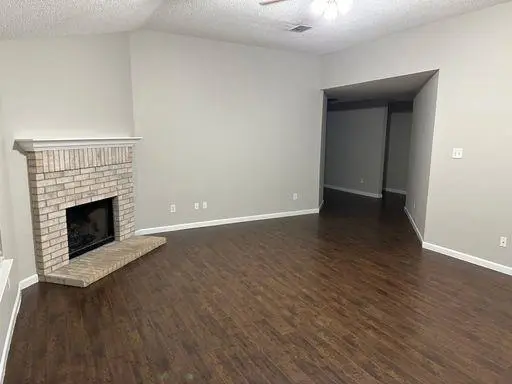 9328 Goldenview Drive, Fort Worth, TX 76244