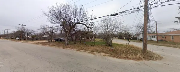 2704 Simmons Street, Abilene, TX 79601