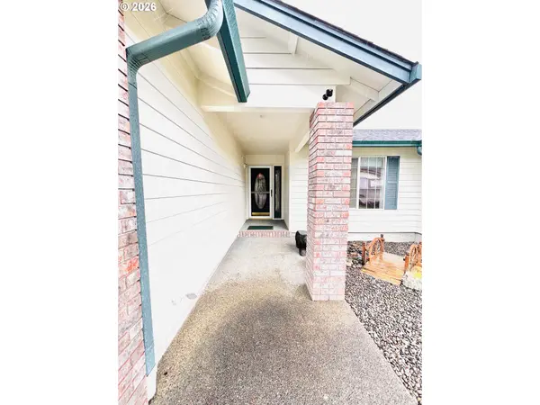 1234 E FOURTH AVE, Sutherlin, OR 97479