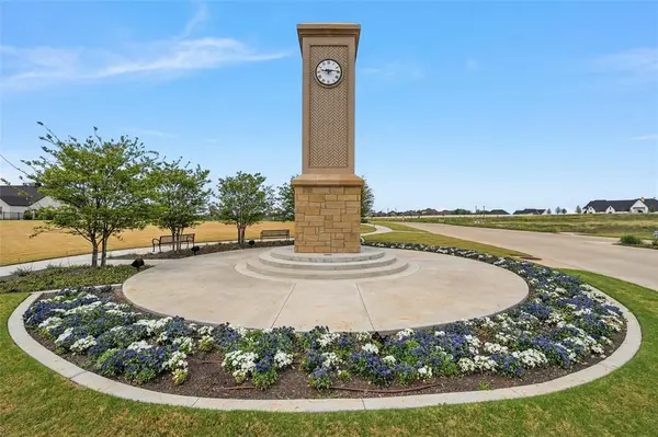 63 Pinehurst Drive, Woodway, TX 76712