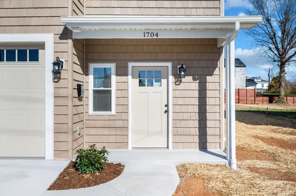 1704 Bedford AVE, Lynchburg, VA 24504