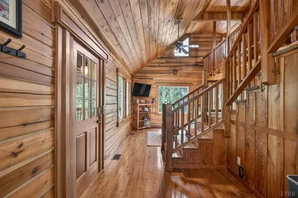 1539 Wheats Valley RD, Bedford, VA 24523