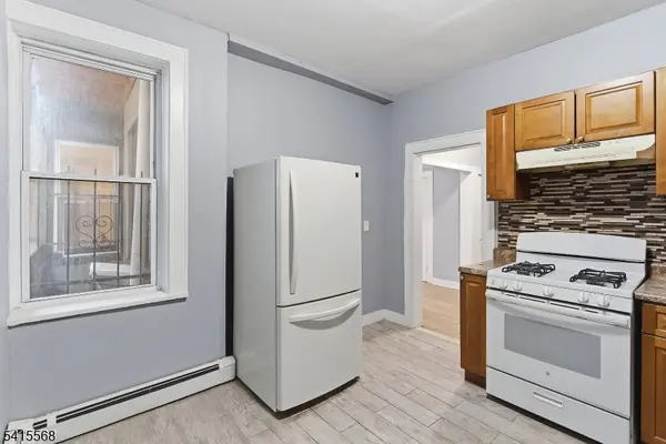 514 Edgar Rd #A3, Elizabeth City, NJ 07202