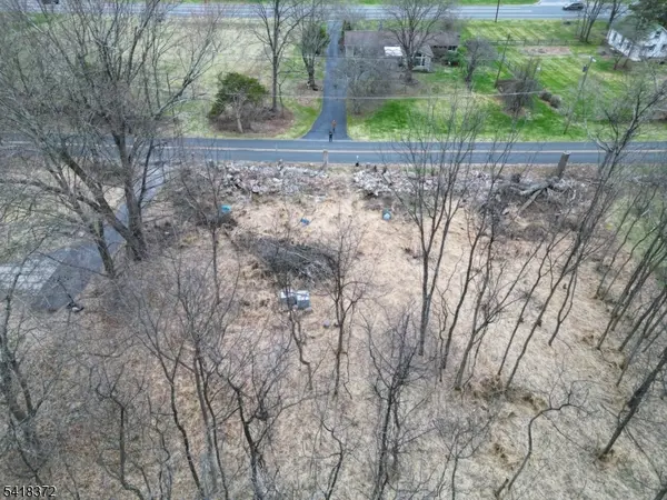 16 Cleveland Rd, Blairstown Twp., NJ 07832