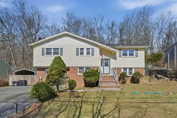 312 Hudson Ave, Hopatcong Boro, NJ 07843