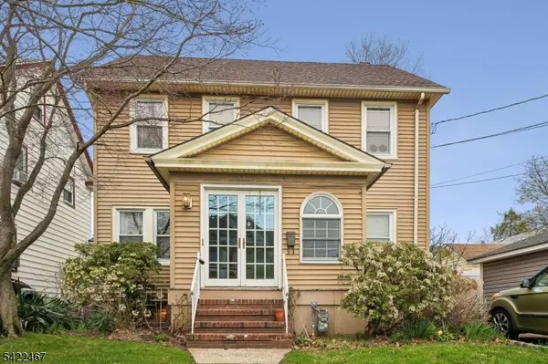 158 Palisade Rd, Elizabeth City, NJ 07208