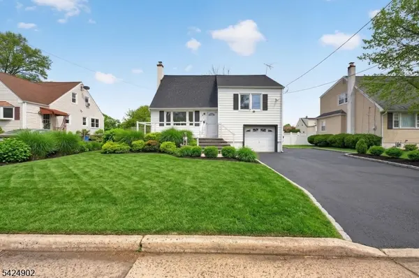 514 Melrose Ave, Middlesex Boro, NJ 08846