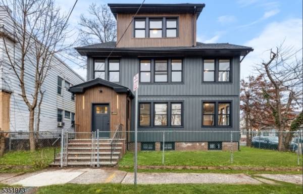 19 Abbotsford Ave, Apt 3, Newark City, NJ 07106