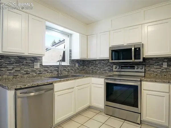 2657 Inspiration DR, Colorado Springs, CO 80917