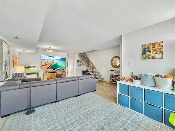 362 Rolling Hill GN #1, Staten  Island, NY 10312