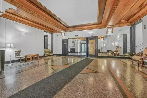 8020 4th AVE #D5, Brooklyn, NY 11209