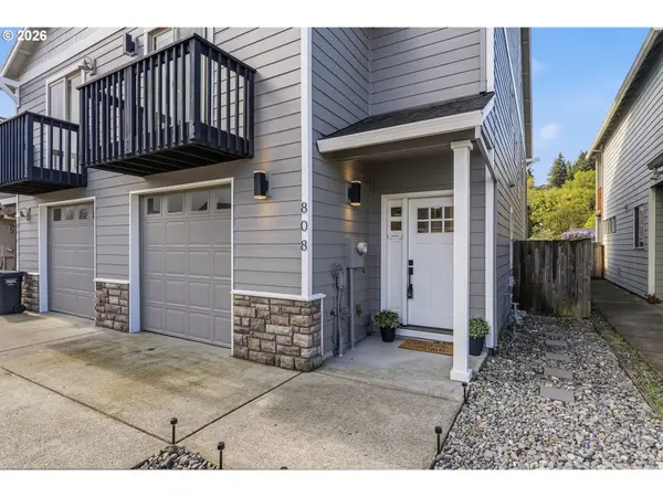 808 KING DR, Rainier, OR 97048