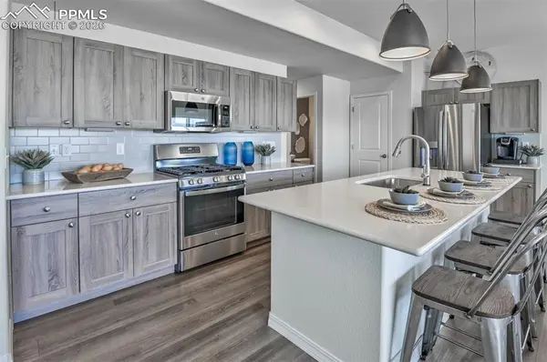 8546 Blue Feather LOOP, Colorado Springs, CO 80908