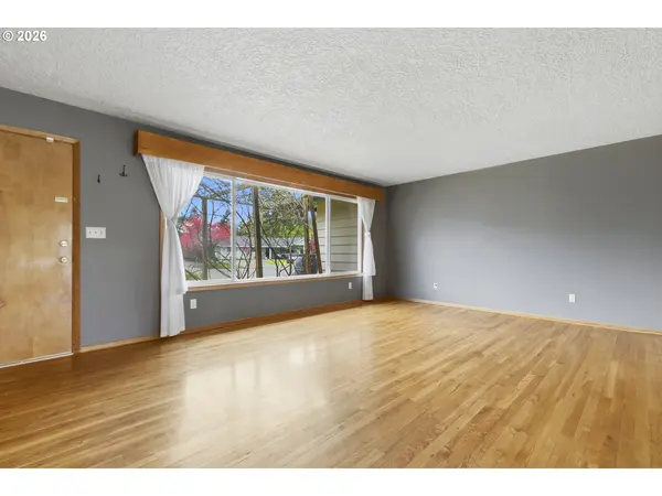 715 DAYTON AVE, Vancouver, WA 98664