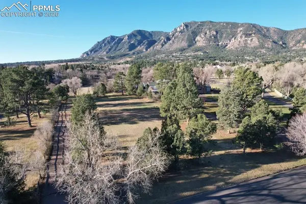 5 Cheyenne Mountain BLVD, Colorado Springs, CO 80906