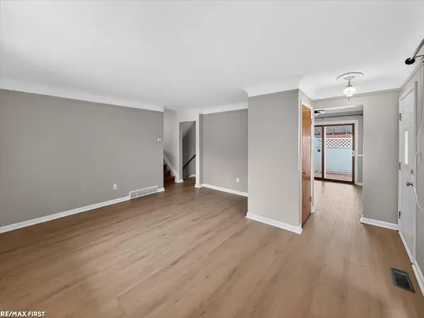 28326 Couzens AVE, Madison Heights, MI 48071