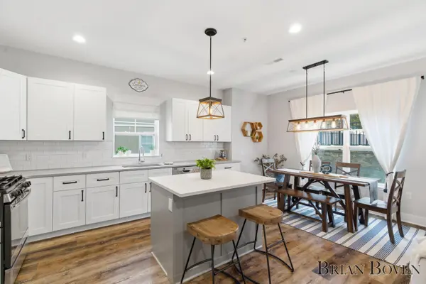 148 Tamarack LN NE #2B, Rockford City, MI 49341