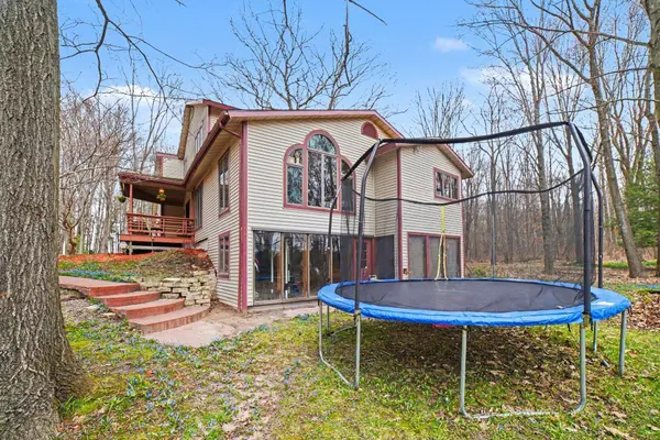 2790 S Gilmore RD, Deerfield Twp, MI 48858