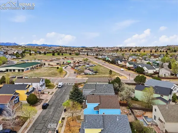 5018 Blackcloud LOOP, Colorado Springs, CO 80922