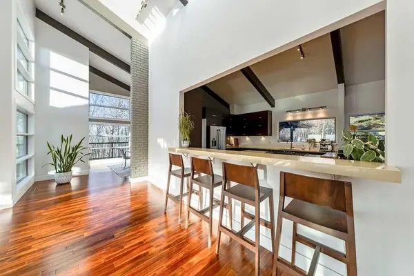 74 Artists View DR, Rural Rocky View County, AB T3Z 3N4