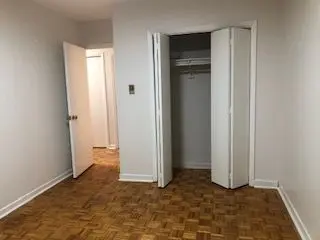 945 Simcoe ST N #107, Oshawa, ON L1G 4W3