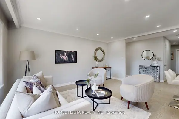 16 Woolwick DR, Toronto E09, ON M1H 2J1