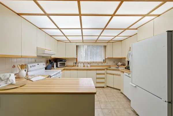 15 Westmore ST, Clarington, ON L1E 2H8