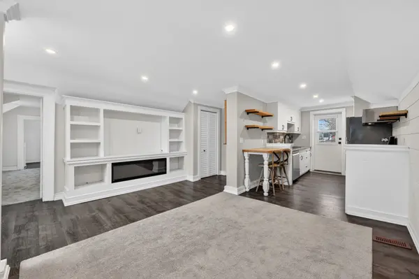 90 Church ST #Upper Unit, Bradford West Gwillimbury, ON L3Z 1P9