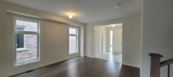 149 Dovedale DR, Georgina, ON L4P 0S6